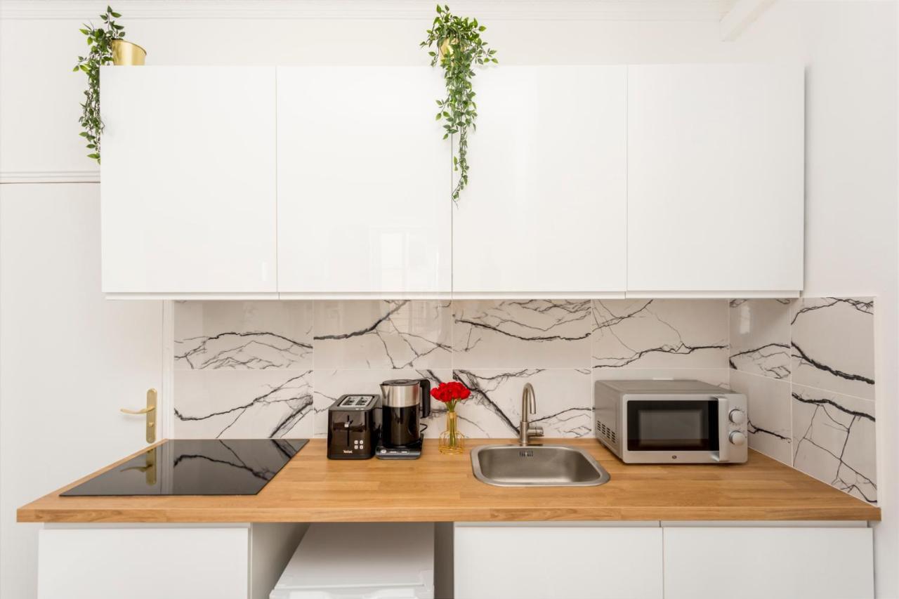 Cozy Apartment - Marais - Saint Denis II Париж Екстериор снимка