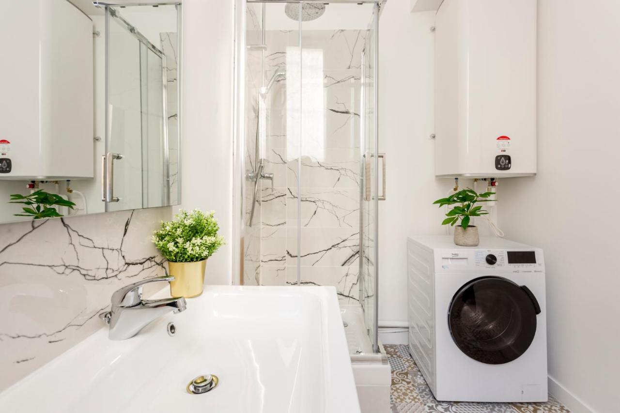 Cozy Apartment - Marais - Saint Denis II Париж Екстериор снимка