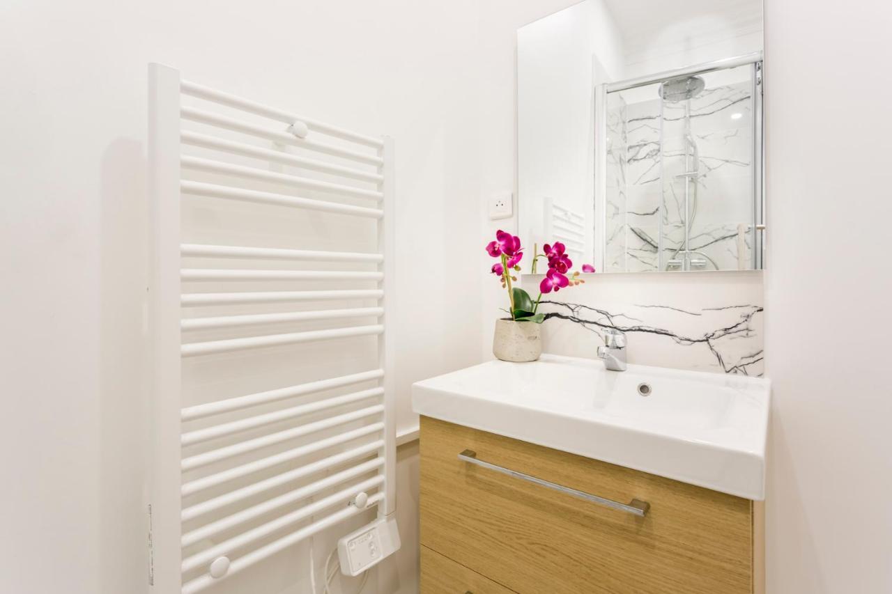 Cozy Apartment - Marais - Saint Denis II Париж Екстериор снимка